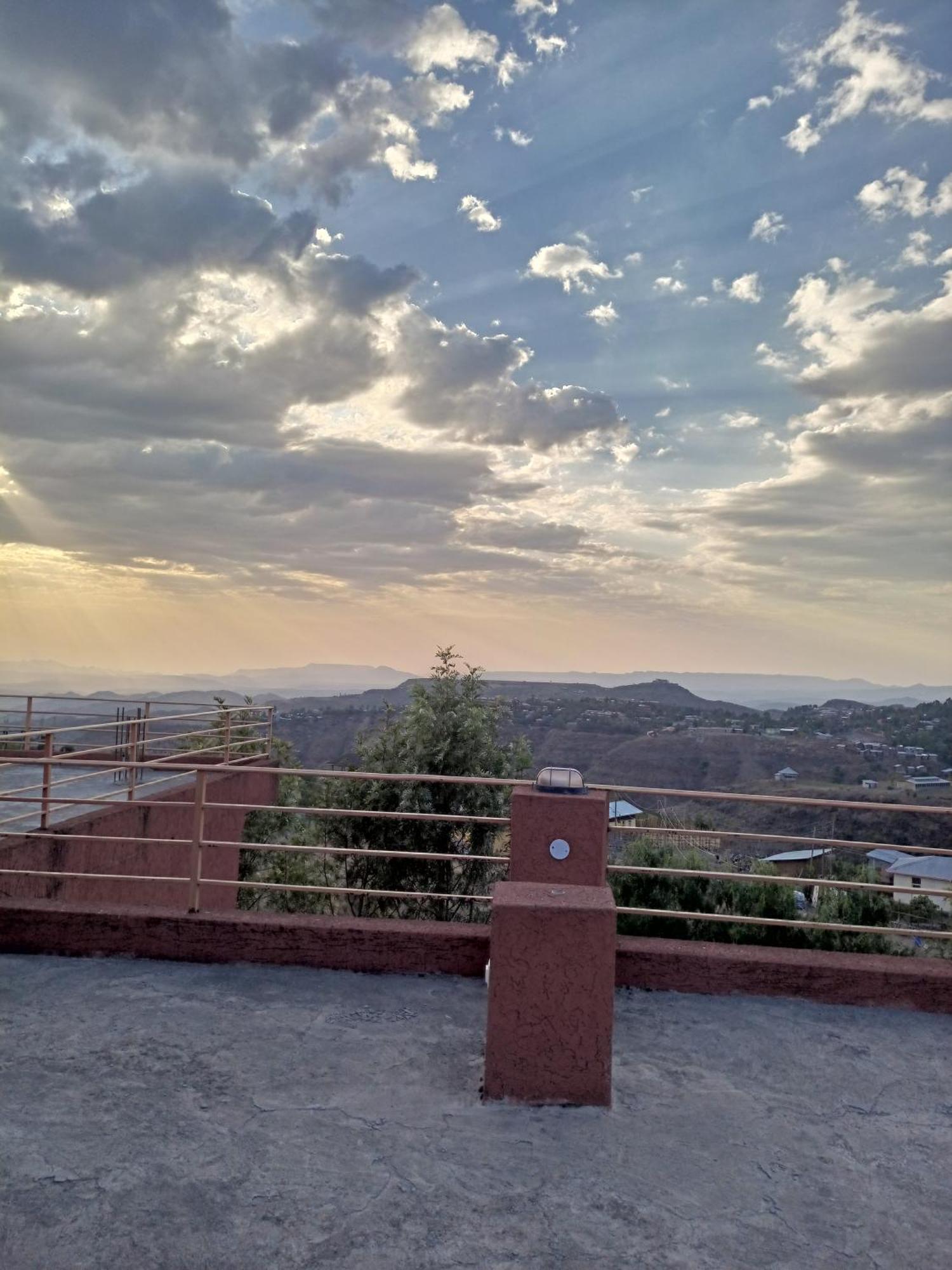 Zan-Seyoum Hotel - Lalībela Zewnętrze zdjęcie